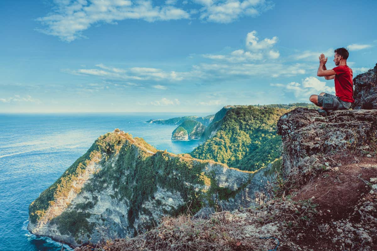 Revenge travel, workcation e IA: ecco come saranno i viaggi nell'estate 2025