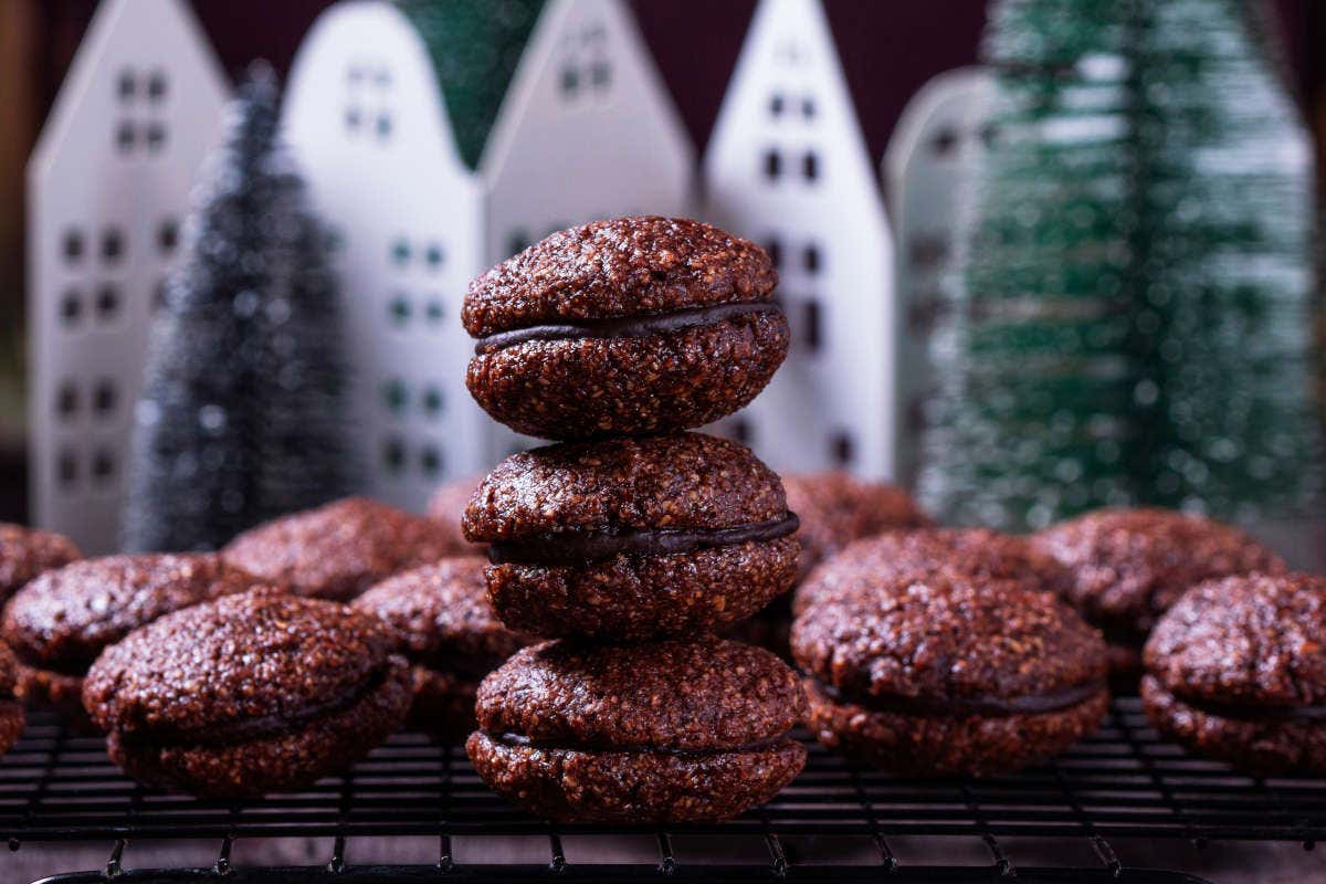 Il Bacio di dama: biscotto romantico per antonomasia Il Bacio di dama: biscotto romantico per antonomasia