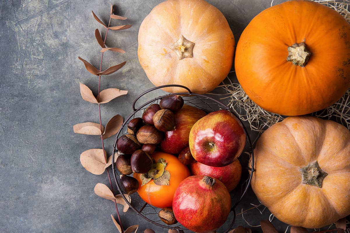 Autunno in tavola: cachi prezzi convenienti e castagne stabili