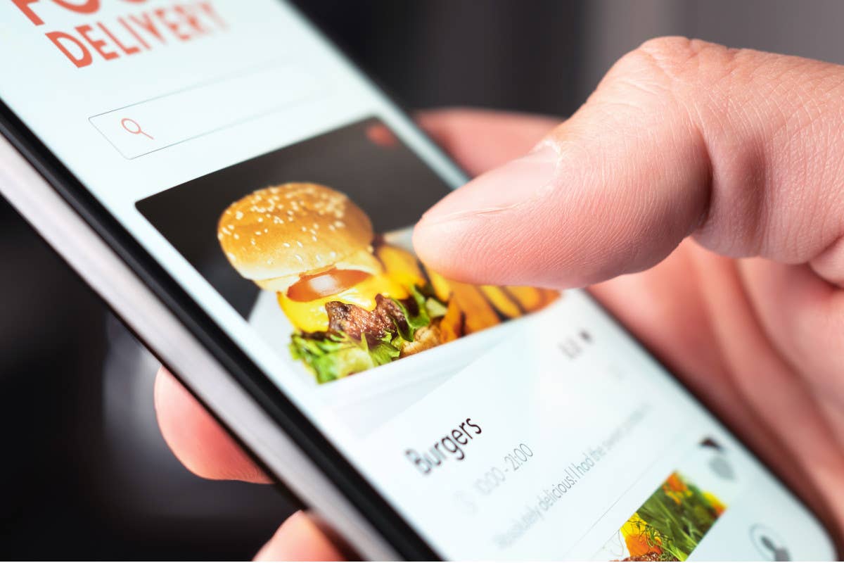 Ecco perché ai ristoranti oggi serve un menu digitale