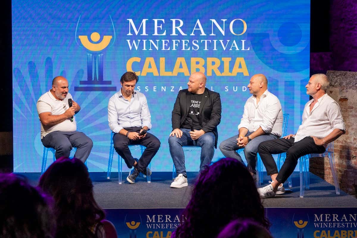 Merano WineFestival sbarca in Calabria tra vitigni autoctoni e alta cucina Merano WineFestival sbarca in Calabria tra vitigni autoctoni e alta cucina