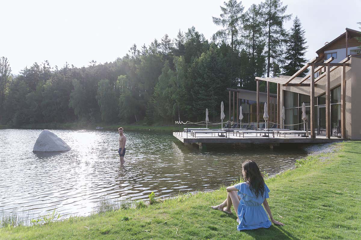 Bagno nel lago Seehof Nature Retreat, pi&ugrave; che un hotel una casa sul lago