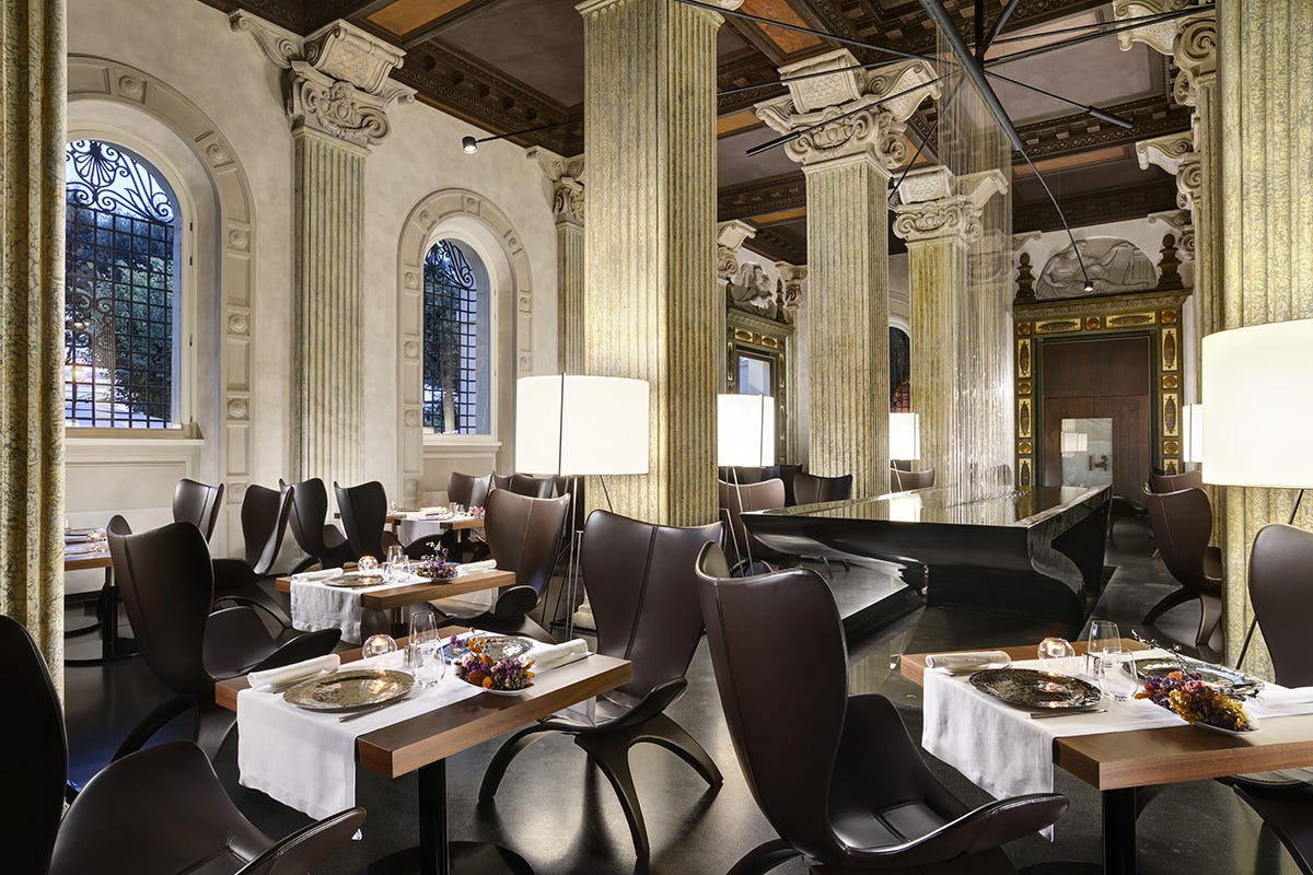 Senses Restaurant & Lounge Bar A Palazzo Montemartini tra storia, rituali antichi e buon cibo