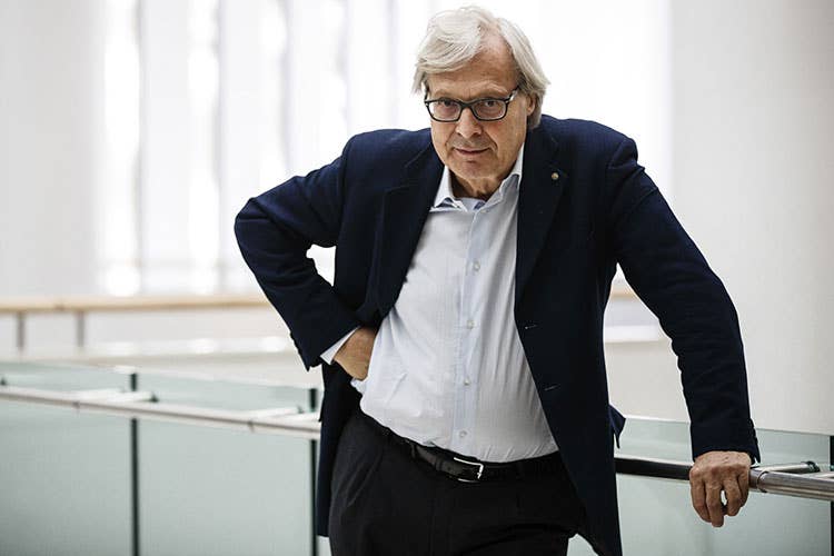 Vittorio Sgarbi - Sgarbi, a Sutri come a Trentoristoranti aperti fino alle 22