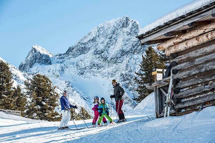 Una vacanza anche per tutta la famiglia (S&ouml;lden, sciare in autunno Nuova cabinovia da 10 posti)