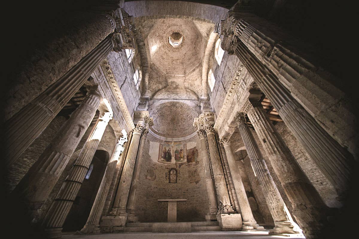 Spoleto, la Basilica di San Salvatore Viaggio in Italia sulle tracce dei Longobardi, tra storia e gastronomia