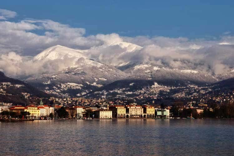 (Sport sulla neve ed enogastronomia Un inverno magico in Svizzera)