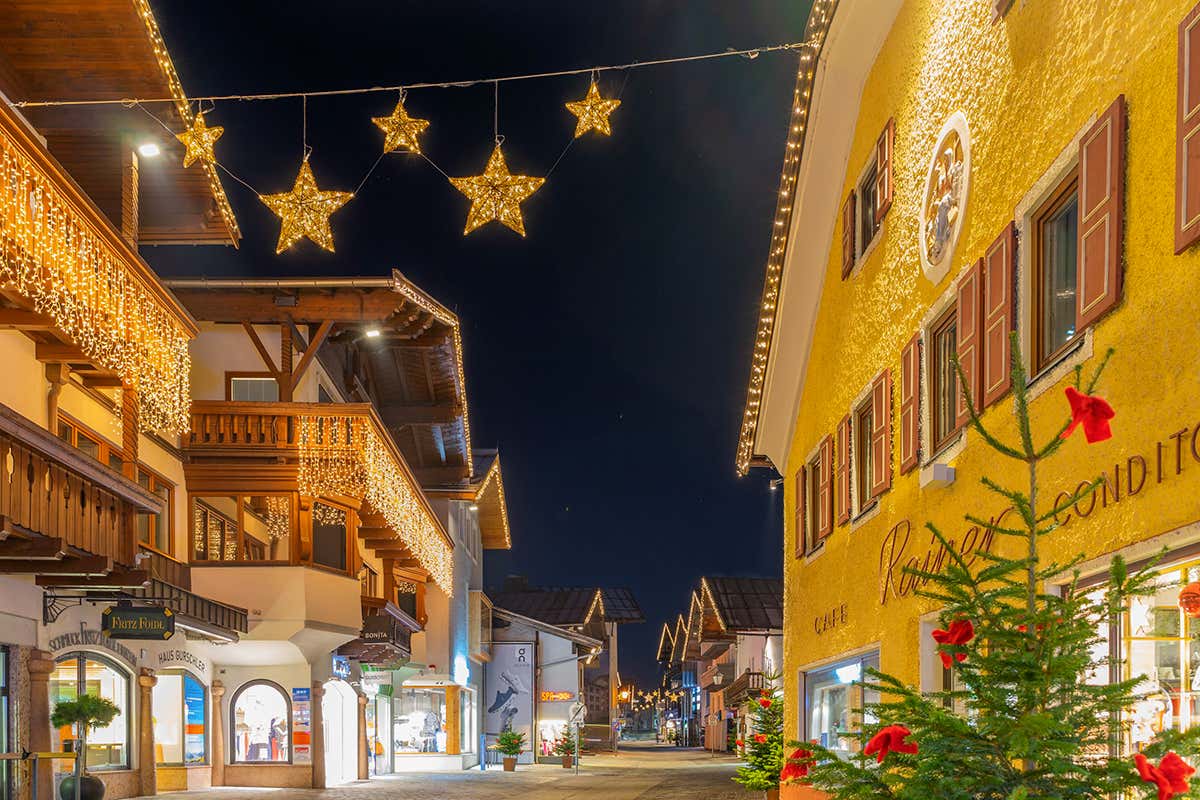 Gli 8 mercatini di Natale del Tirolo che trasformano l’inverno in un viaggio da fiaba Gli 8 mercatini di Natale del Tirolo che trasformano l’inverno in un viaggio da fiaba