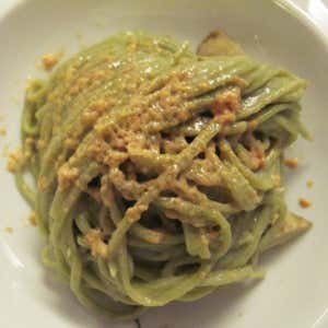 Tagliolini di pasta al basilico, foie gras e carciofini Fratelli Pinna