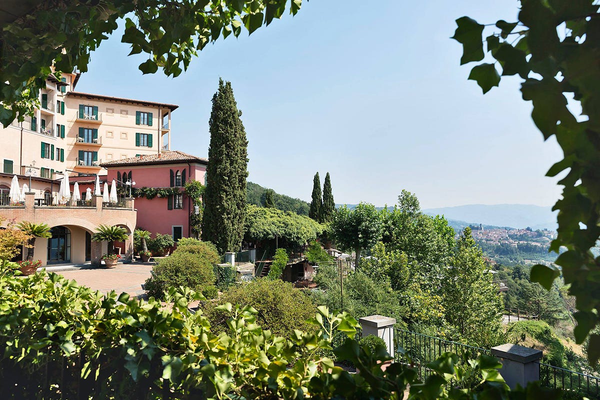 Tuscany Il Ciocco Resort & Spa, uno dei più romantici hotel della zona Alla scoperta della Garfagnana tra luoghi da favola, vini e formaggi