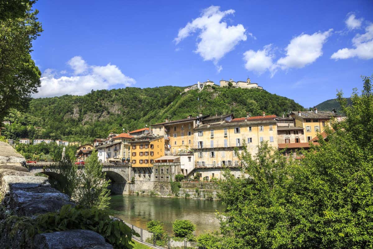 Viaggio in Valsesia: alla scoperta di storia, natura e sapori autentici Viaggio in Valsesia: alla scoperta di storia, natura e sapori autentici