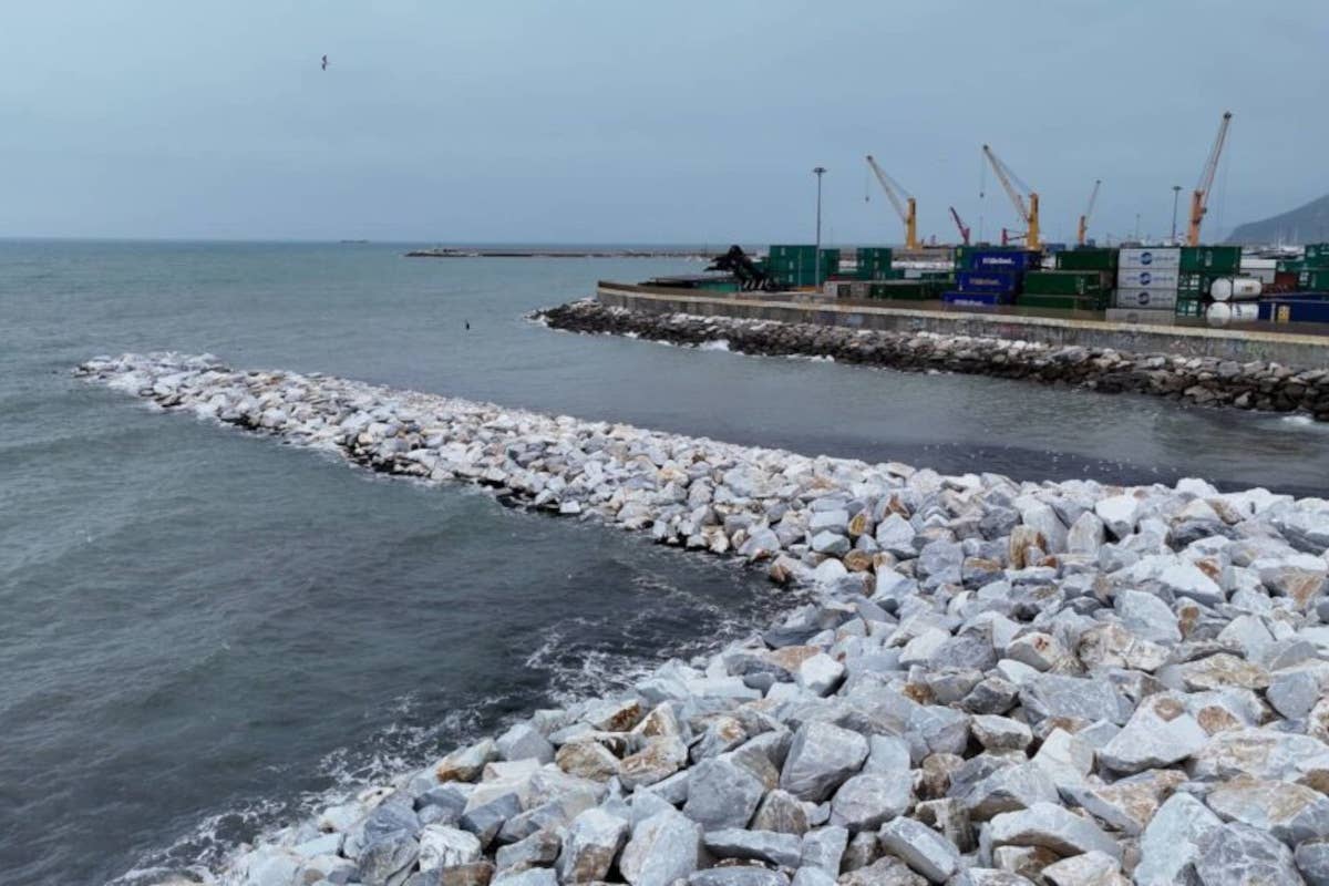 Confcommercio dice “no” all'ampliamento del Porto di Marina di Carrara