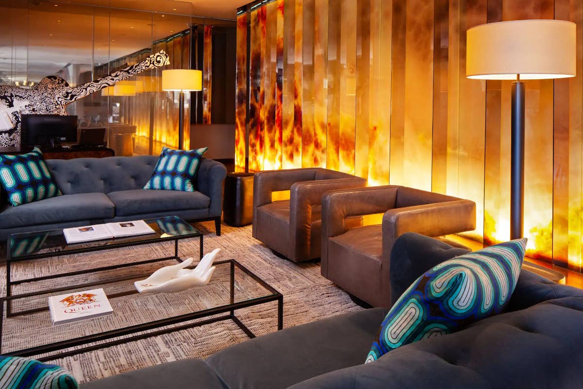 Dalla ribellione al lusso: la storia rock dell'Andaz West Hollywood