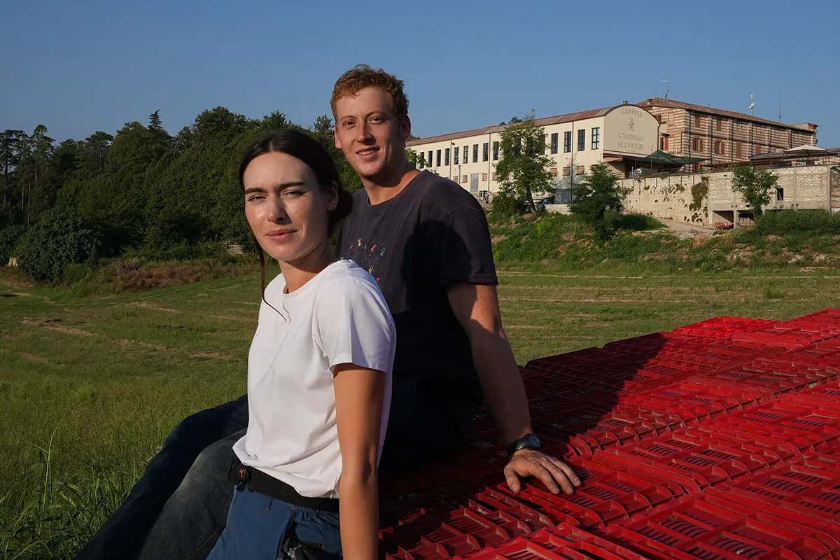 Cantina Castello di Uviglie: una storia tra vino, territorio e famiglia nel Monferrato Cantina Castello di Uviglie: una storia tra vino, territorio e famiglia nel Monferrato