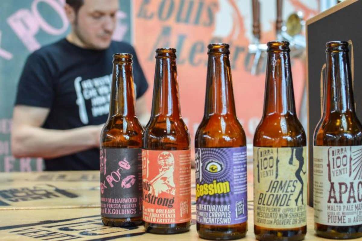 Il lievito “anarchico” che ha dato il nome a una birra: la storia di Anarchiste Il lievito “anarchico” che ha dato il nome a una birra: la storia di Anarchiste