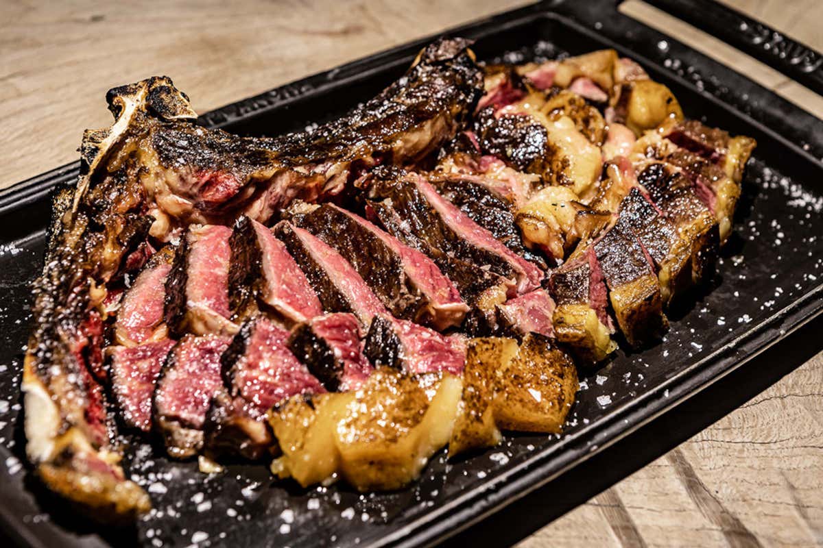 Tre italiani tra i migliori 101 ristoranti di carne del mondo Tre italiani tra i migliori 101 ristoranti di carne del mondo