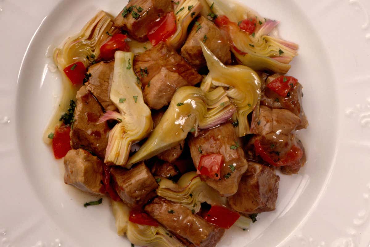 Agnello con carciofi Carne d'agnello, istruzioni per prepararla al meglio