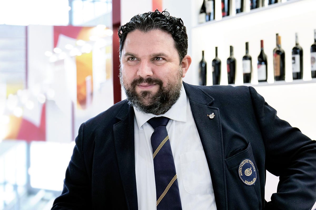 Giacomo D'Ambruoso Ais Puglia: «Promuovere al meglio il vino»