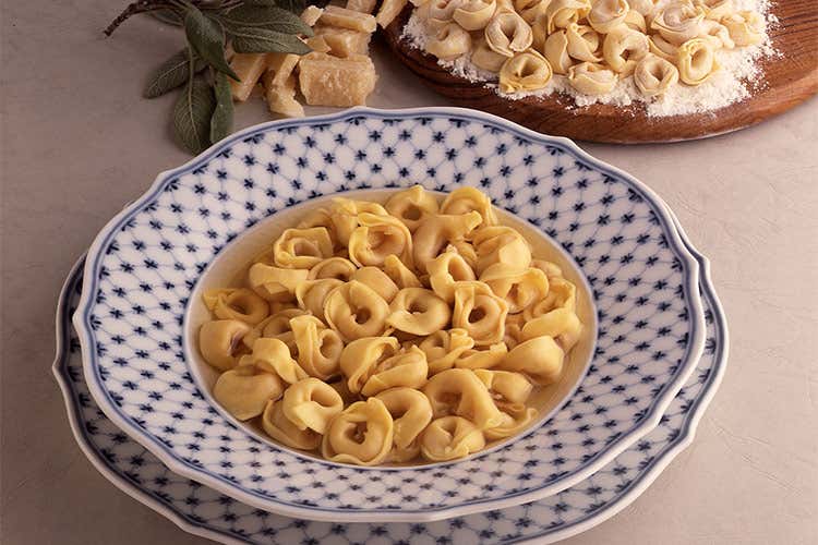 Anolini in brodo - Agnolotti o anolini? L'importante &egrave; l'equilibrio dei sapori