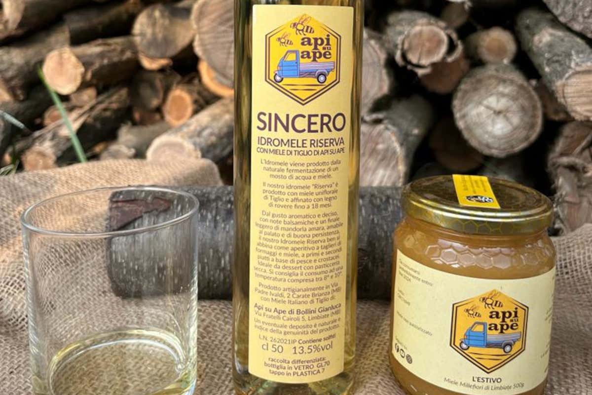 Api su Ape, quando il miele incontra la distilleria più piccola d'Italia
