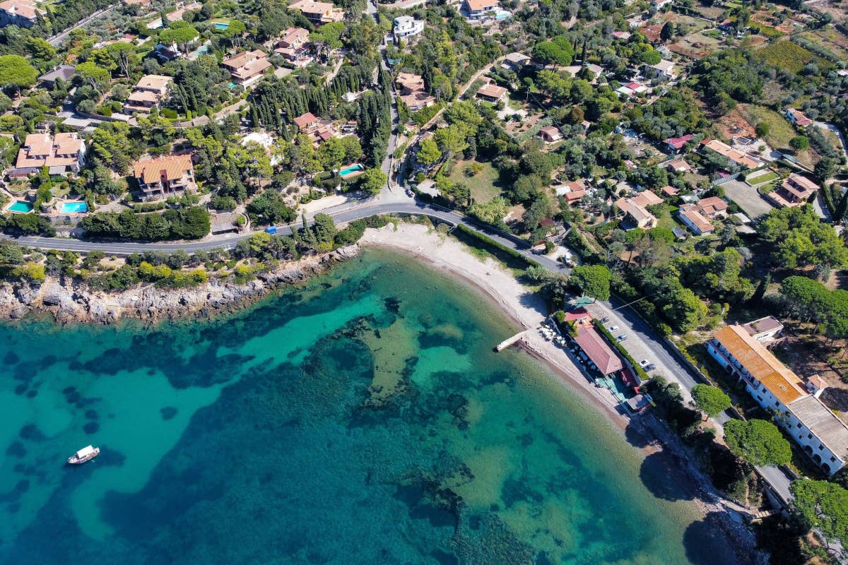 Ferragosto, non solo festa: anche incidenti, tragedie e disagi