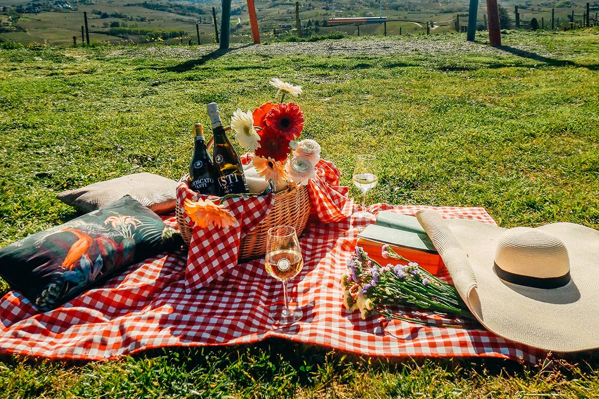 Autunno con l’Asti Docg: enoturismo tra vigne e cattedrali sotterranee