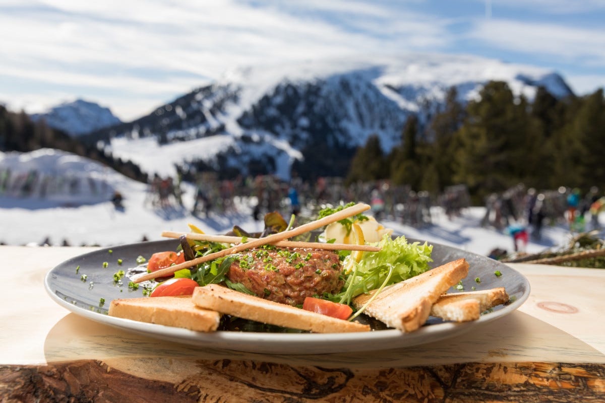 In montagna per sciare e mangiare? In Val d'Ega torna Beef & Snow