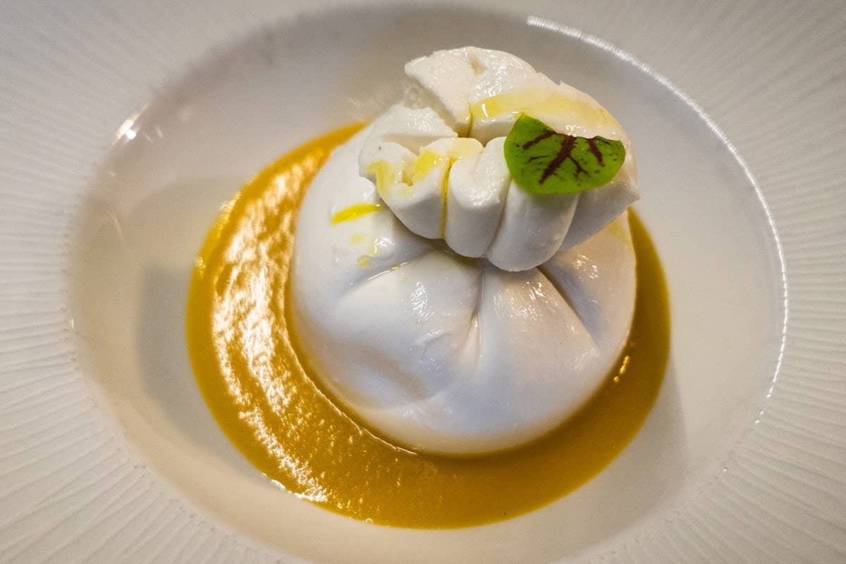 La Burrata Euro-Toques al Ronco di Garlate: 10 mani in cucina