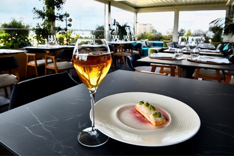 Gli abbinamenti sono stati realizzati dal ristorante a' riccione terrazza12 di Milano Champagne Comte de Montaigne  per i menu Umami di Marco Fossati