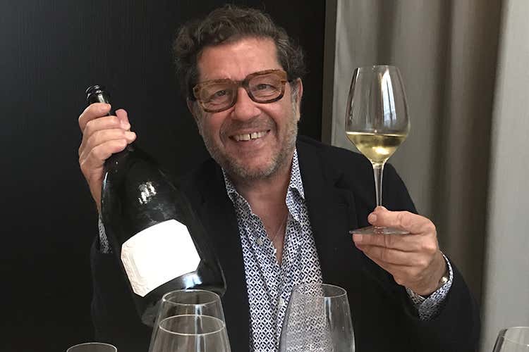 Emanuele Rabotti (Cabochon Fuoriserie Monte RossaMetodo Classico per socializzare)