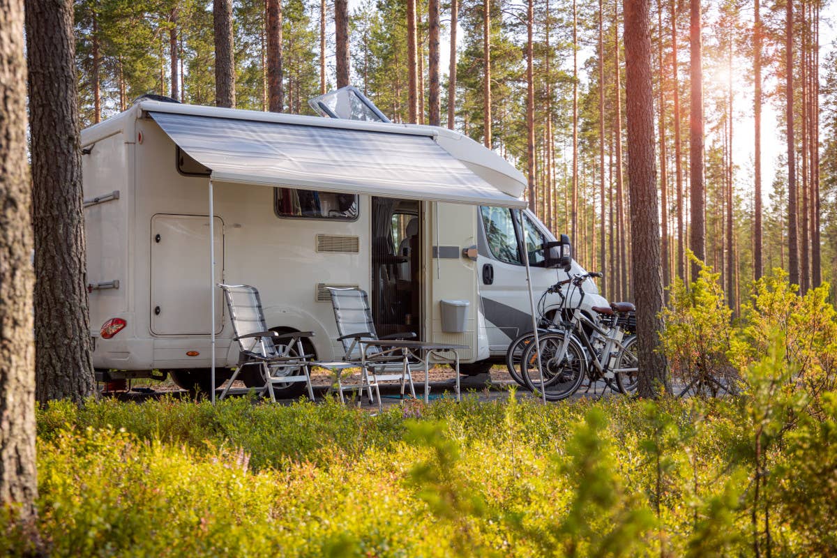 Tenda o camper: 23 milioni di italiani hanno scelto la vacanza estiva “open air”