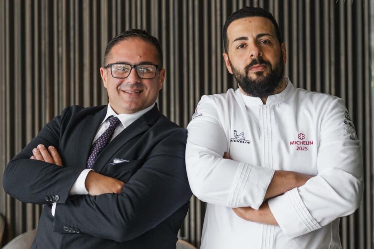 Da una mozzarella sbagliata alla stella Michelin con Cannavacciuolo, la storia di Bertone Da una mozzarella sbagliata alla stella Michelin con Cannavacciuolo, la storia di Bertone