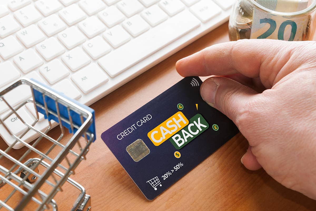 Il cashback (di Stato) è morto! Viva il cashback (di Satispay) Cashback addio? Satispay rilancia Piccoli incentivi verso il cashless