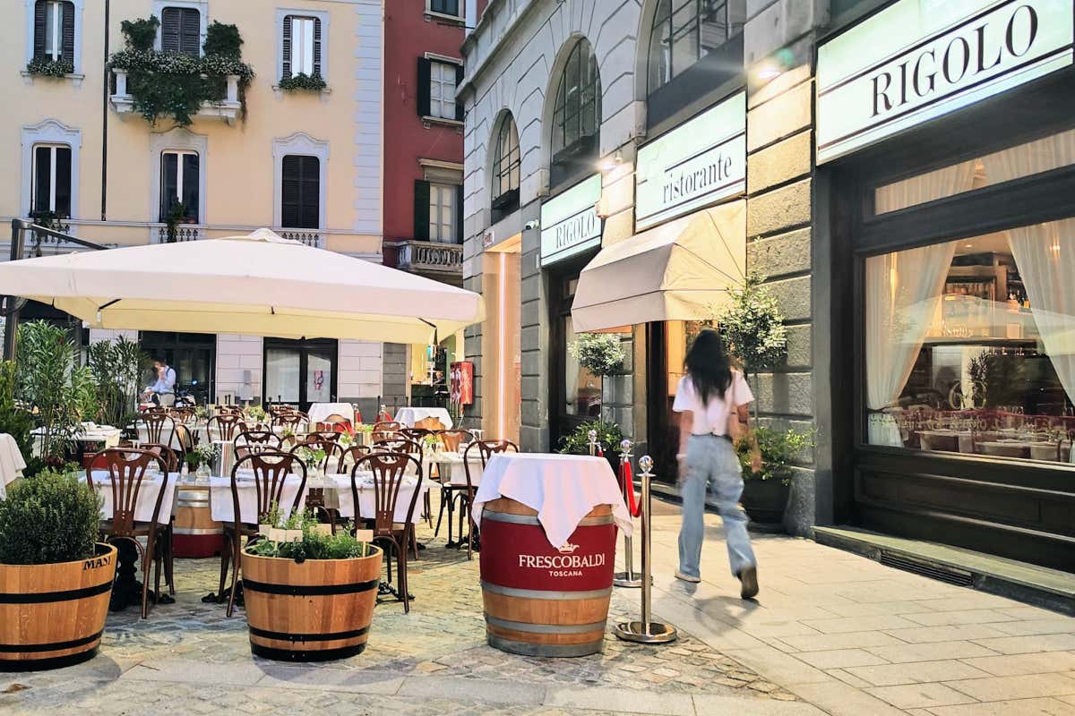 Ornella Vanoni e la sua Milano: viaggio nei bar che l’hanno accompagnata per una vita Ornella Vanoni e la sua Milano: viaggio nei bar che l’hanno accompagnata per una vita