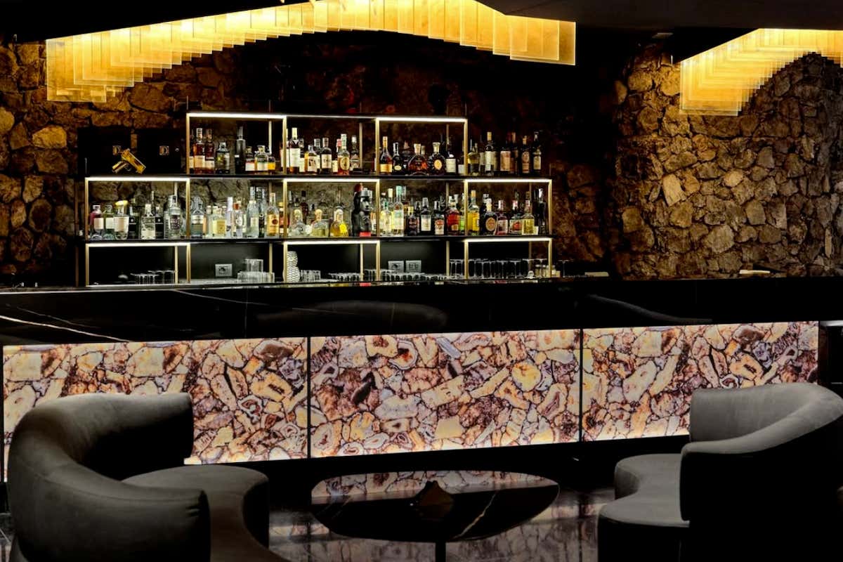 Dal limoneto al piatto: come la natura guida i menu del Volta del Fuenti Dal limoneto al piatto: come la natura guida i menu del Volta del Fuenti