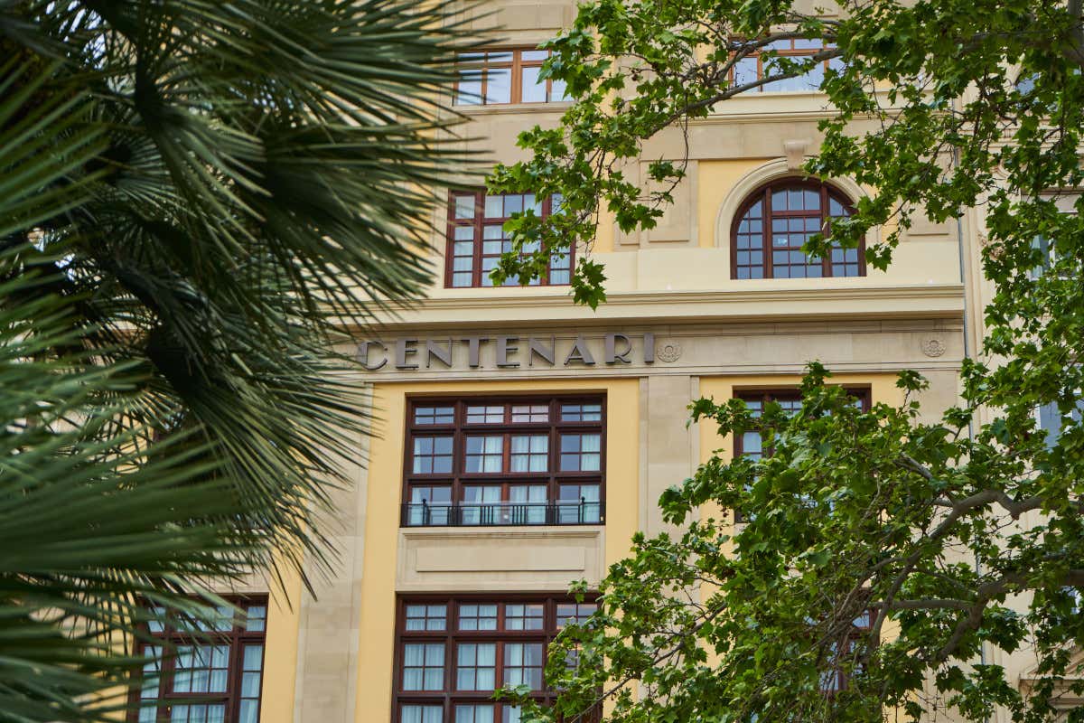 Un tuffo nell'eleganza senza tempo al Grand Hotel Centenari di Valencia