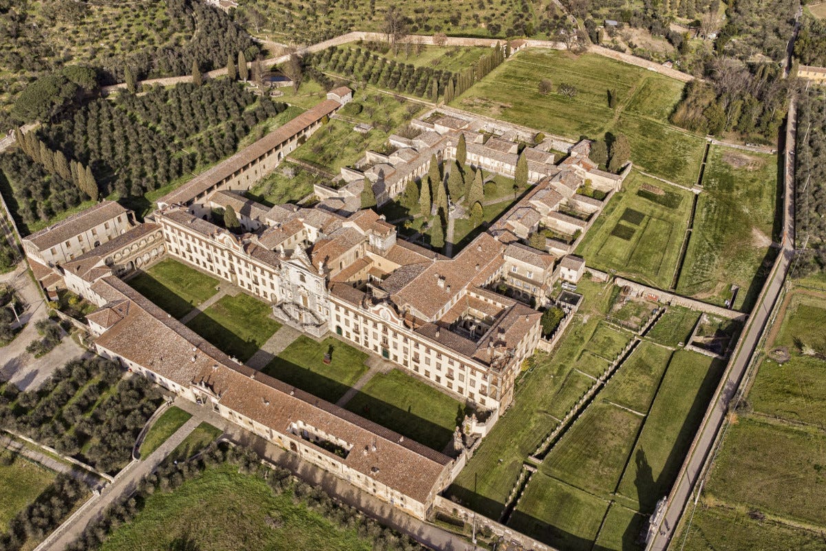 La Certosa di Calci vista dall'alto  Terre di Pisa alla scoperta di una Toscana insolita