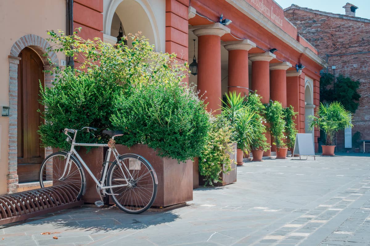 Tra i comuni in cui fa tappa la ciclabile della Valmarecchia c'è anche Sant'Arcangelo di Romagna 