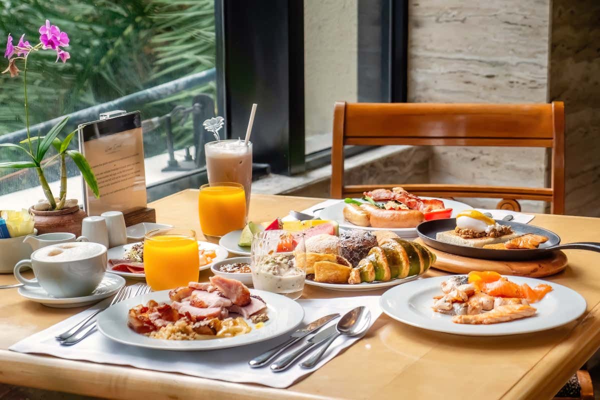 In hotel la colazione non è più un extra: è lì che si vince (o si perde) il soggiorno