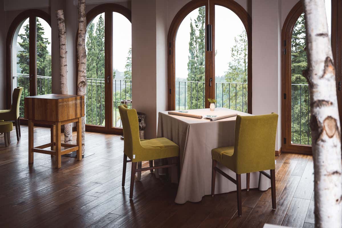 Mater, il ristorante nel cuore delle foreste casentinesi dove la natura diventa cucina Mater, il ristorante nel cuore delle foreste casentinesi dove la natura diventa cucina