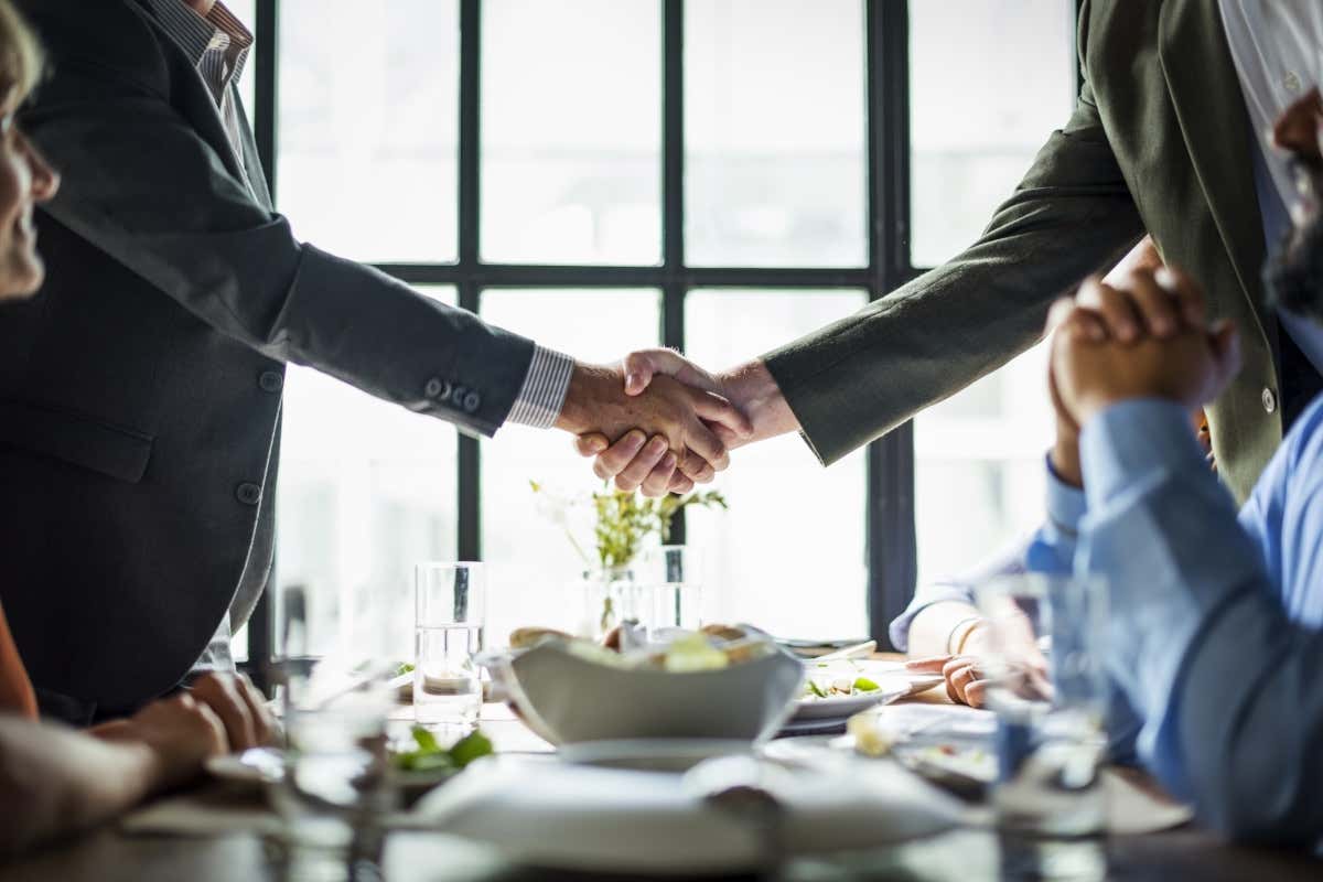 Fornitori e ristoratori: cos'è il “contratto invisibile” e perché va reso esplicito Fornitori e ristoratori: cos'è il “contratto invisibile” e perché va reso esplicito