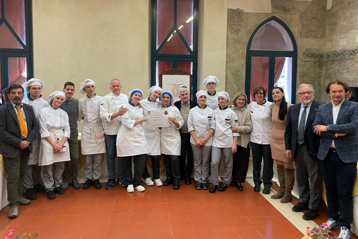 “Cooperando c’è più gusto”: 4 consorzi uniti per educare gli studenti alla qualità