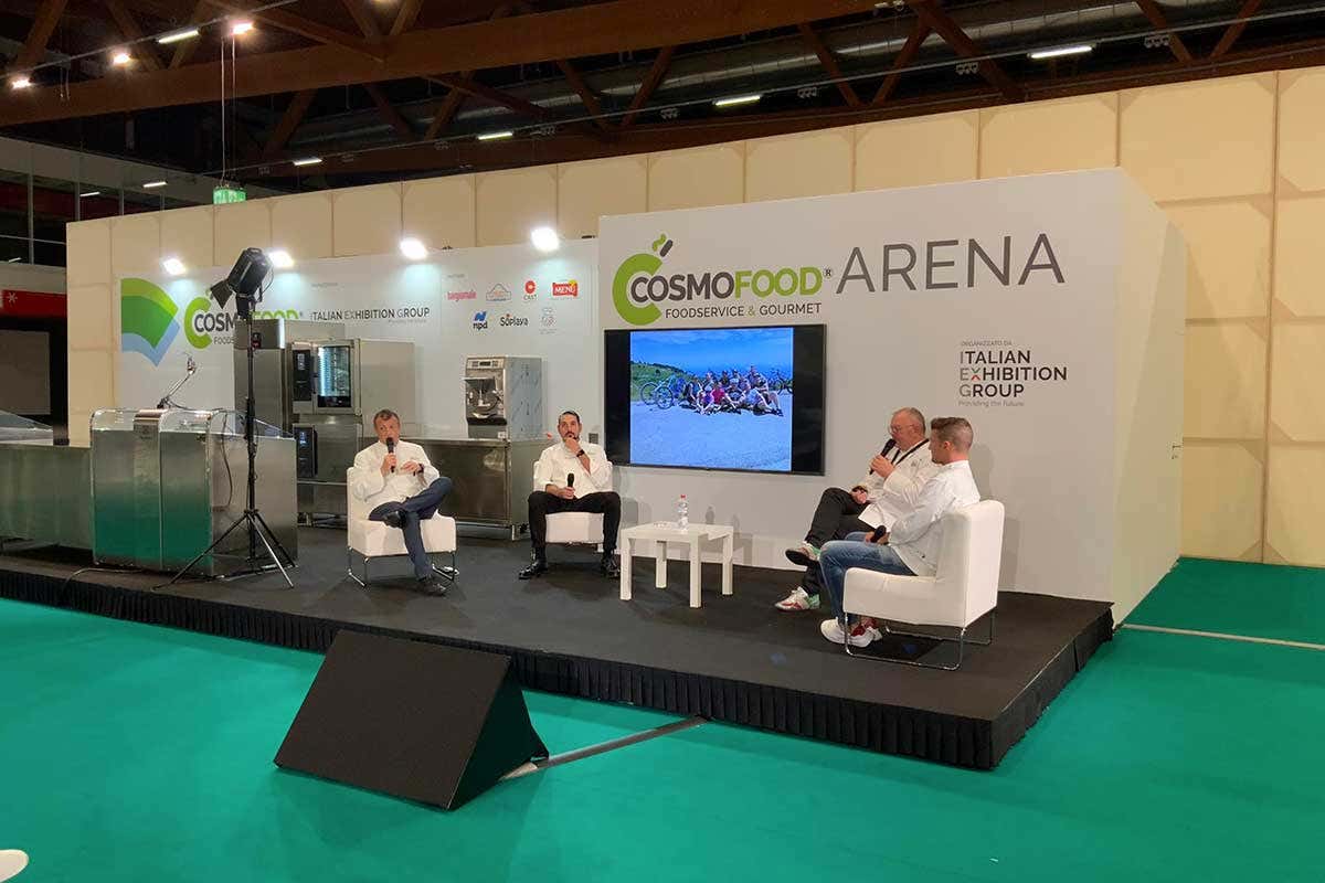 Un momento di confronto a Cosmofood Successo per Comsofood, premiata la svolta B2B dell'evento Un momento di confronto a Cosmofood Successo per Comsofood, premiata la svolta B2B dell'evento