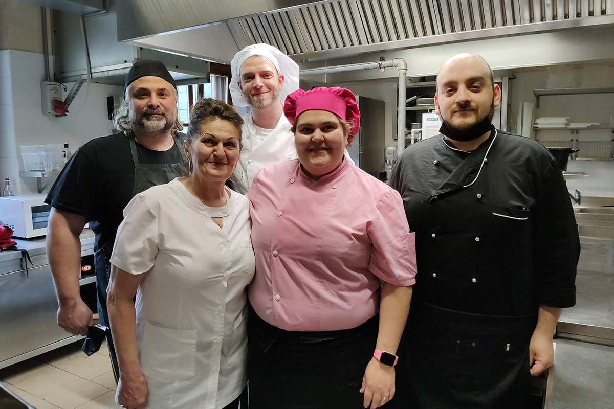 Cristina Redaelli, al centro, con i suoi collaboratori Oasi Galbusera Bianca, paradiso in Lombardia