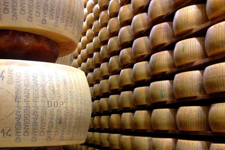 (Gli agricoltori Usa chiedono dazi sui formaggi made in Italy)