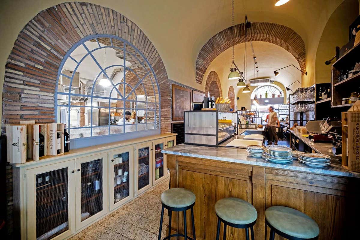 Pasticceria: il laboratorio dove nascono croissant e dessert artigianali a Trastevere