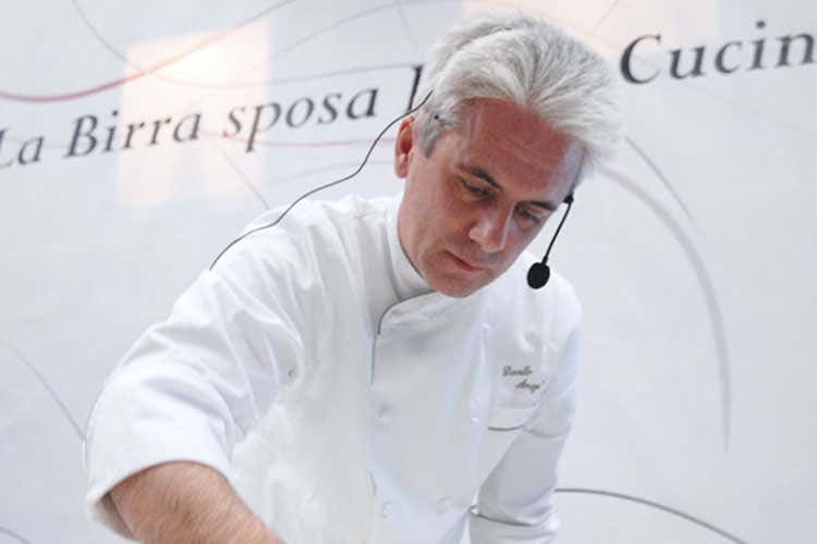 Danilo Ang&egrave; - Dall'happy hour alla piadina Cos&igrave; Danilo Ang&egrave; ripensa il salmone