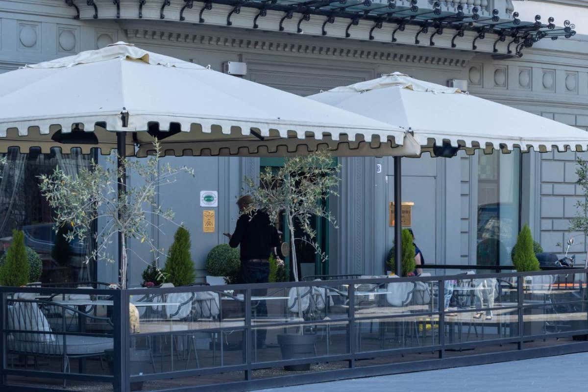 Dehors hotel: via libera alle semplificazioni richieste da Federalberghi