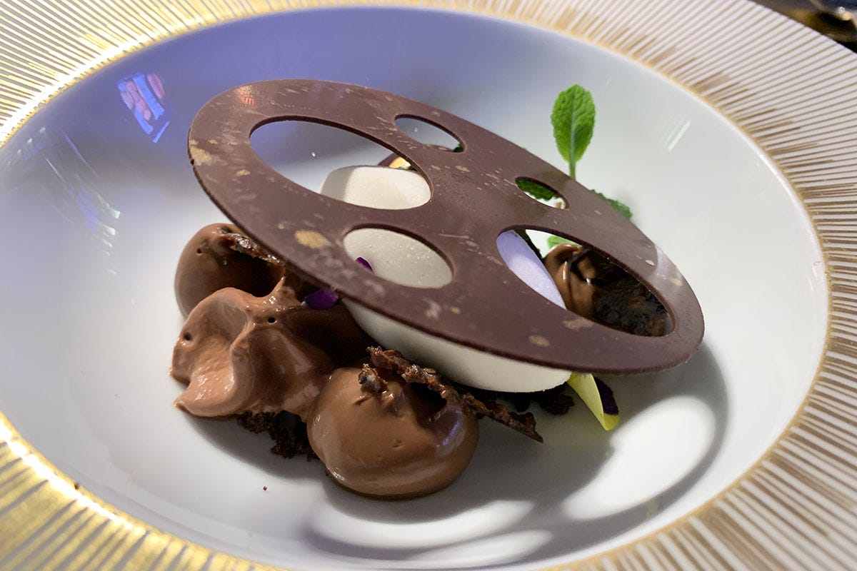 Cento per cento cioccolato di Enrico Cerea L’alta cucina a sostegno della Fondazione Cotarella contro i disturbi del comportamento alimentare
