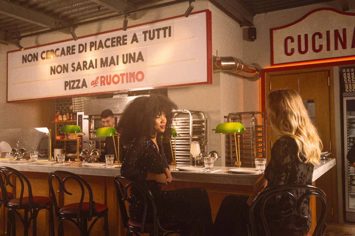 Al Ruotino: la pizza di una volta torna protagonista nel cuore di Napoli